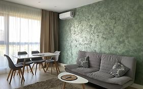 North Suites Green View Onix Pipera